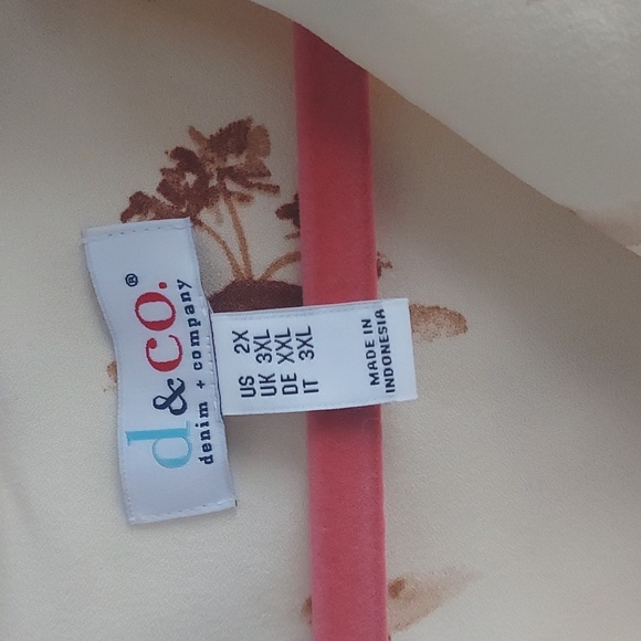 Denim and Company plus size top 2X NWOT - Picture 2 of 4